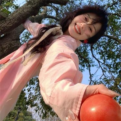校花的贴心学霸
